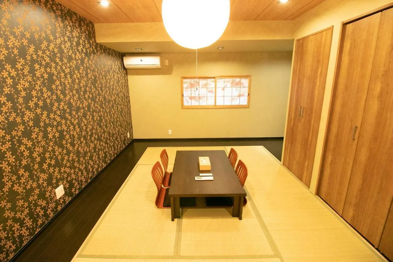 Sakuragawa no Nakatsu House near Umeda/Osaka station Villa